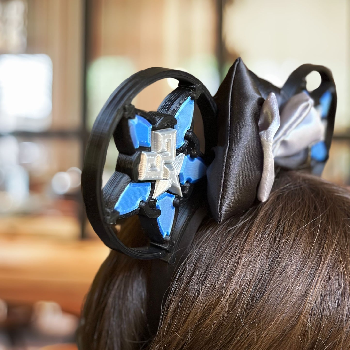 Kingdom Hearts "Aqua" EARS o BOW para parques temáticos, cosplay o coleccionistas. Grandes orejas de Mickey unisex para WDW Bound, visitas al parque o vacaciones.